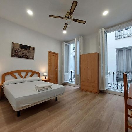 Hostal Miralva Madrid Ngoại thất bức ảnh